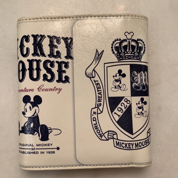 Disney Mickey Mouse wallet - Picture 2 of 10